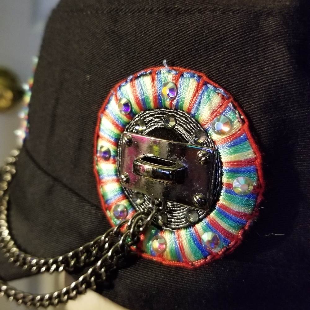 Dream Control Hat - Picture 4 of 8
